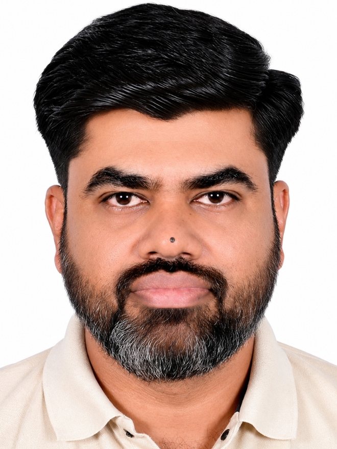 Dr. Nilesh Thumar, Director at Dwirayu Pharma